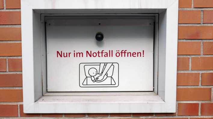 Babyklappe am Vivantes Krankenhaus Neukölln
