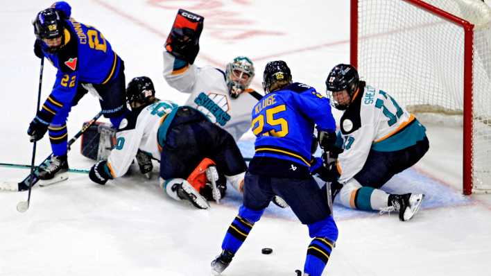 Eishockey-Spielerin Laura Kluge von den Toronto Sceptres