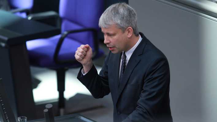 CDU-Politiker Steffen Bilger spricht im Bundestag