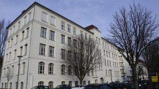 Fassade der Röntgenschule [Rehkopf/rbb]