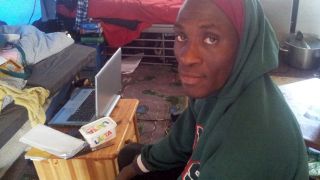 Der nigerianische Flüchtling Dickson Mobosi - Foto: rbb Inforadio/Oliver Soos