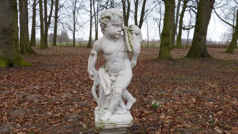 Statue im Schlosspark (Bild: Lenz/rbb)