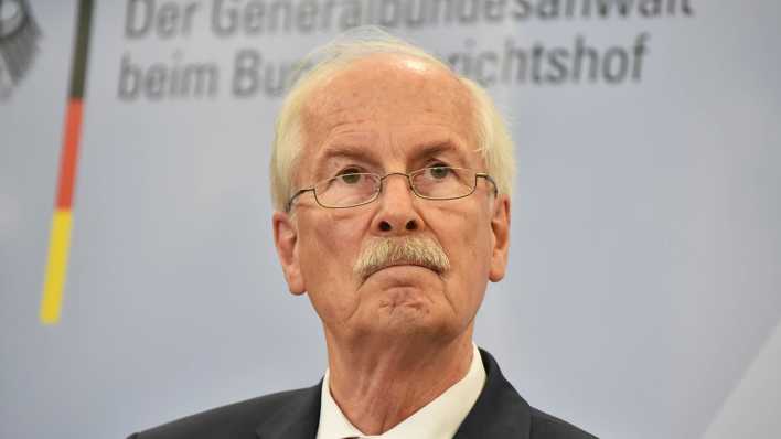 ARCHIV - Generalbundesanwalt Harald Range, aufgenommen am 04.06.2014 in Karlsruhe (Baden-Württemberg). Foto: dpa ARCHIV - Generalbundesanwalt Harald Range, aufgenommen am 04.06.2014 in Karlsruhe (Baden-Württemberg). Foto: dpa