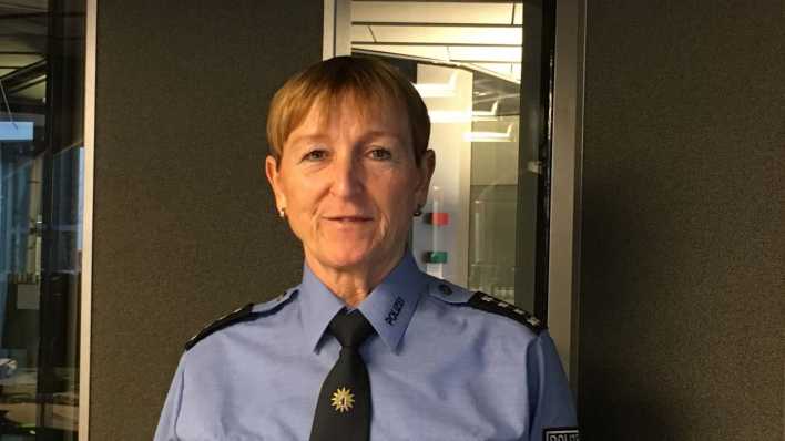 Petra Gangolf, Hauptkommissarin der Berliner Polizeidirektion 5 Petra Gangolf, Hauptkommissarin der Berliner Polizeidirektion 5