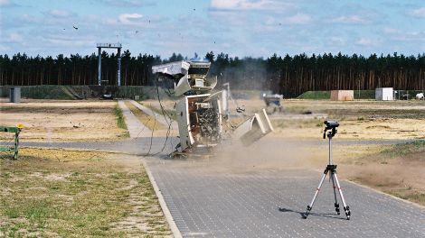 Sprengung von Geldautomaten durch Zündung von Gasgemischen (Bild: BAM)