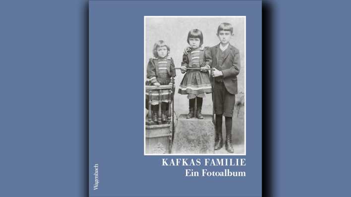 Hans-Gerd Koch (Hrsg.): Kafkas Familie - Ein Fotoalbum © Wagenbach Verlag