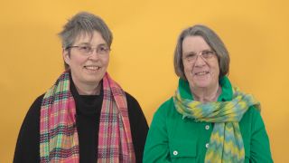 Wie Gott uns schuf: Marie Kortenbusch (links) und Monika Schmelter haben ihre Liebe ein Leben lang versteckt