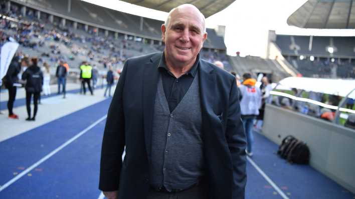 Der ehemalige Manager von Hertha BSC Dieter Hoeneß im Berliner Olympiastadion (imago images/Bernd König)