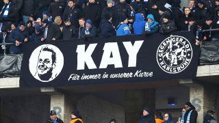 Spruchband "KAY - für immer in unserer Kurve" für den verstorbenen Kay Bernstein von Hertha BSC Berlin. (Quelle: imago images/Taeger)